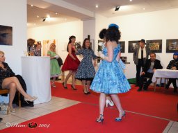 Fashion Show in der Contemplor Galerie Wien am 14. 03. 2024